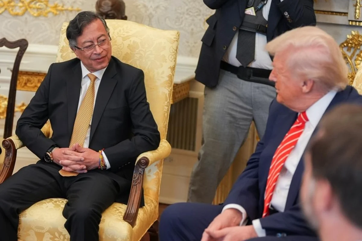 Donald Trump elogia Gustavo Petro como 'guru' e promete rever sanções a líder colombiano