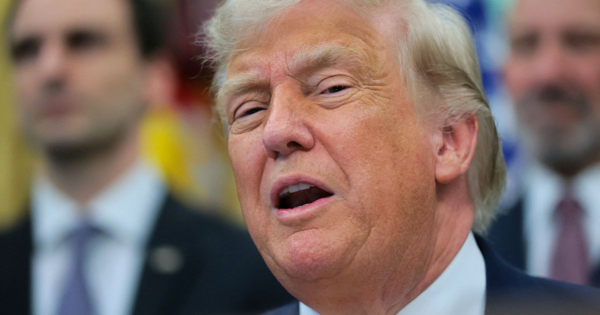 Donald Trump avalia atuar como moderador em debate do Partido Republicano