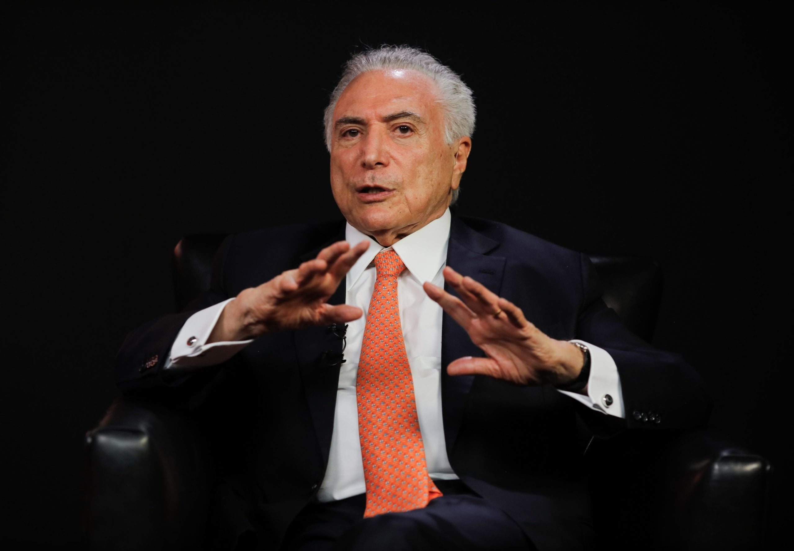 Donald Trump questionou líderes sobre invasão à Venezuela, diz Michel Temer