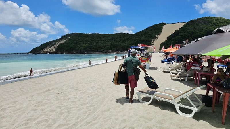 Setor turístico defende engorda de Ponta Negra e aponta ganhos econômicos em Natal
