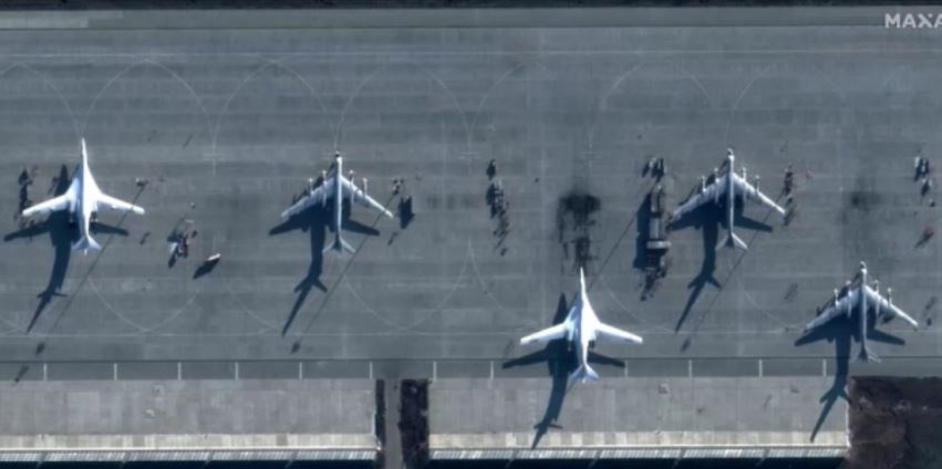 Ucrânia intensifica ataques e atinge Rússia com 600 drones