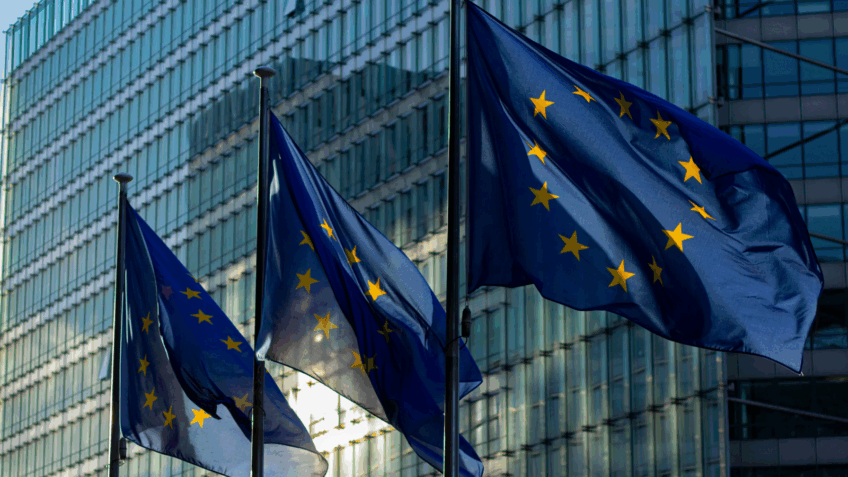 Parlamento Europeu exclui criptografia de novas regras de segurança infantil