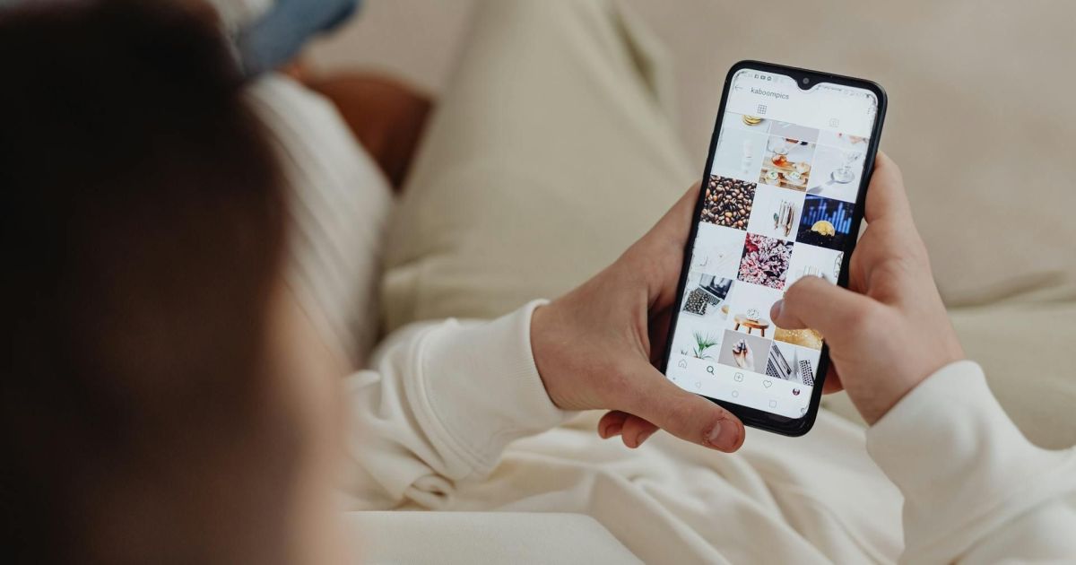 União Europeia exige que Meta altere recursos viciantes no Instagram e Facebook