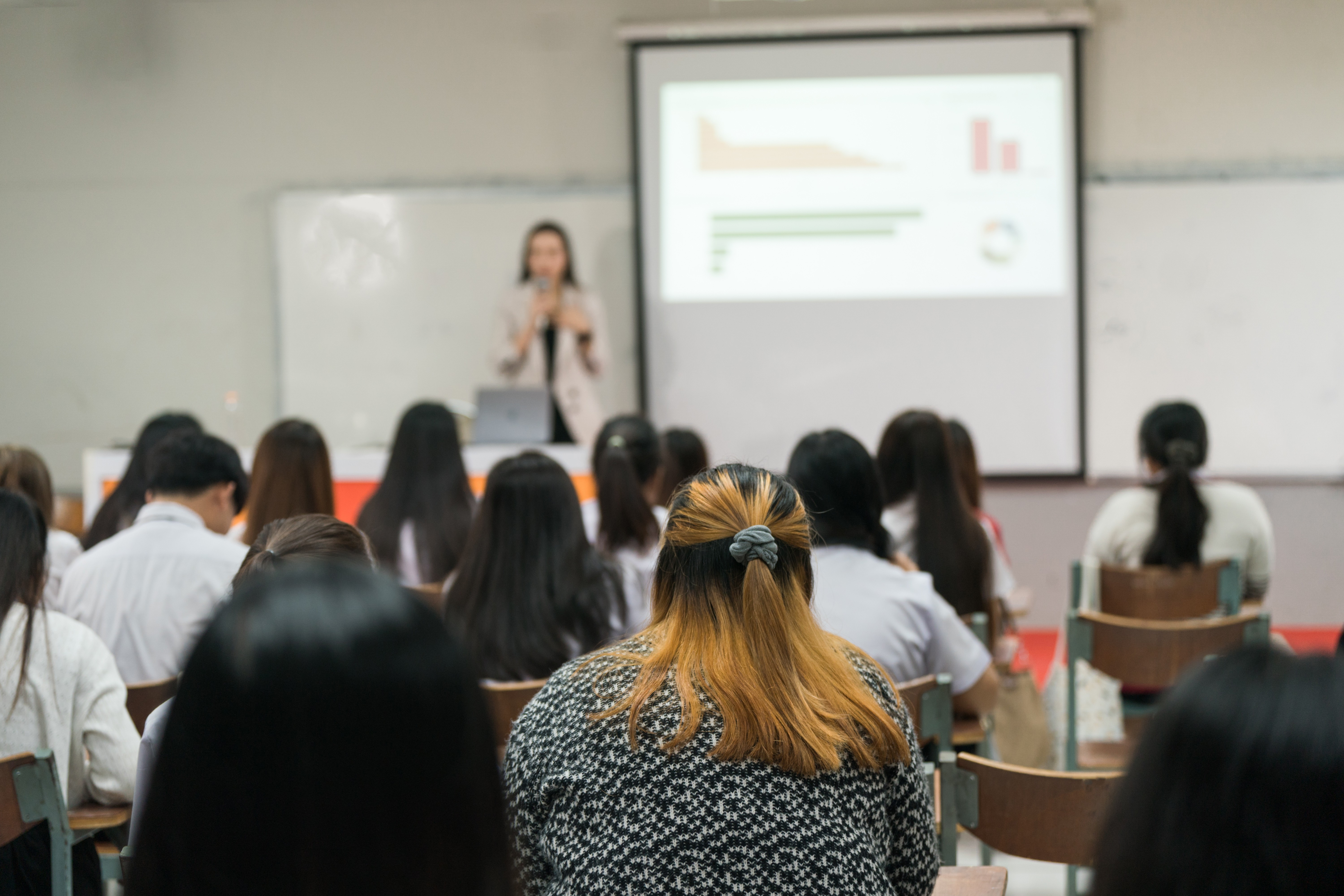 Unesco alerta que 113 países investem mais em dívidas do que em educação