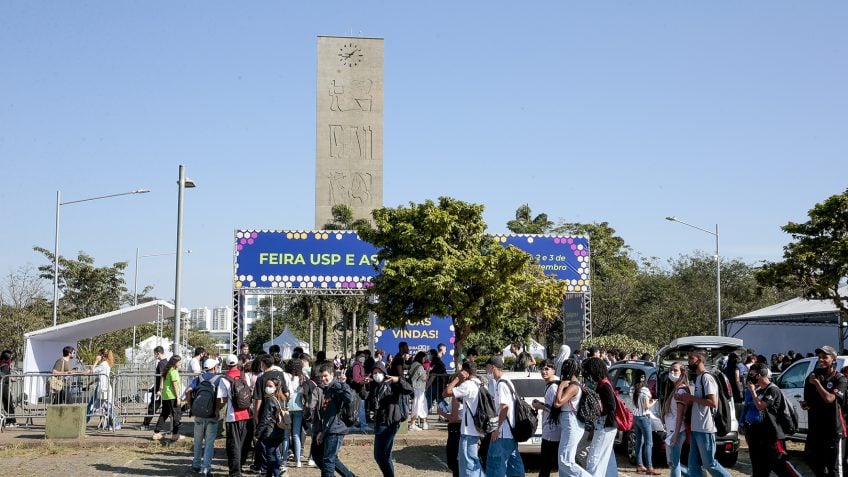 Cidade Universitária da USP sedia feira de profissões presencial em 2026