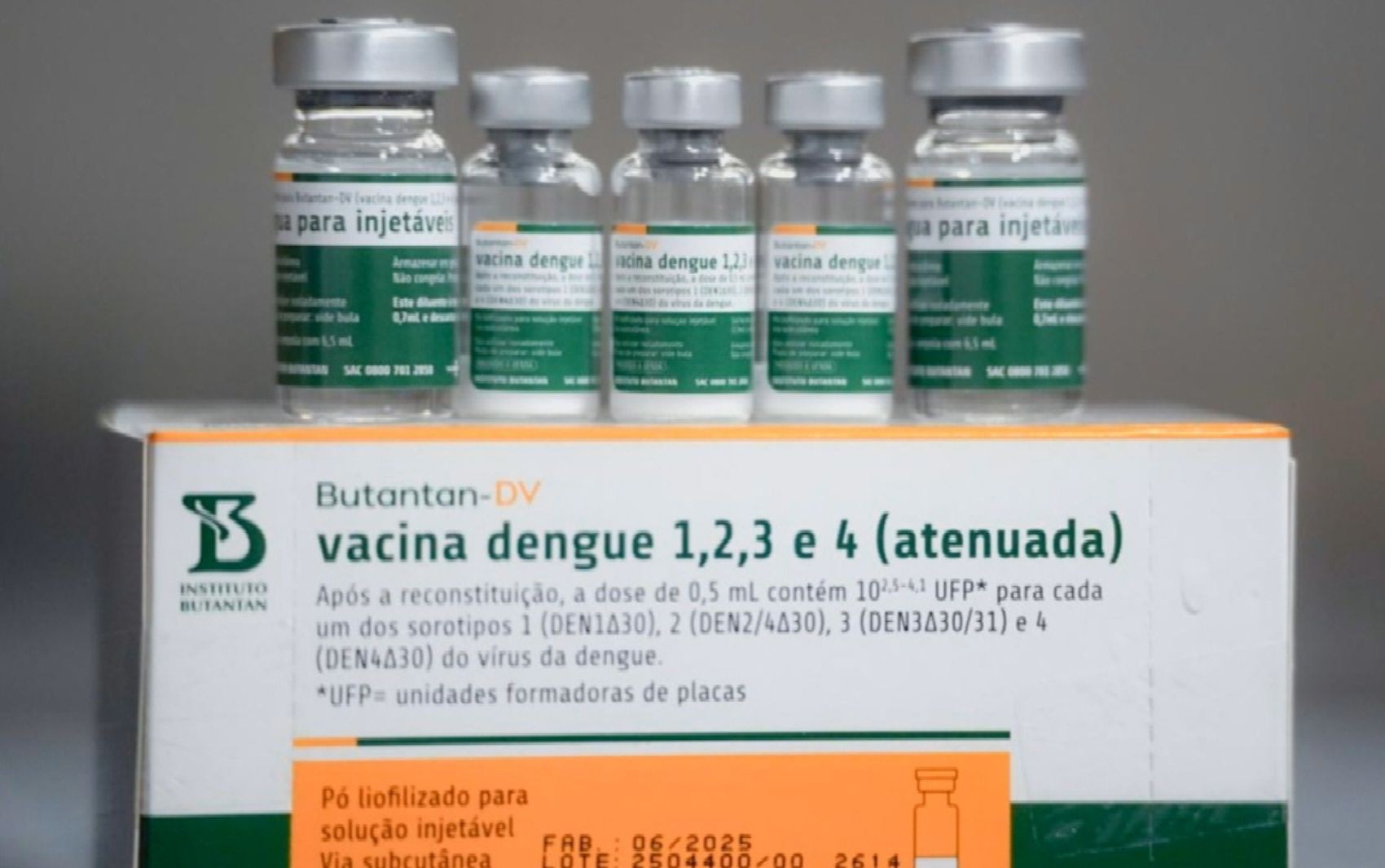 Ministério da Saúde suspende vacina brasileira contra dengue após 26 reações leves em Montes Claros