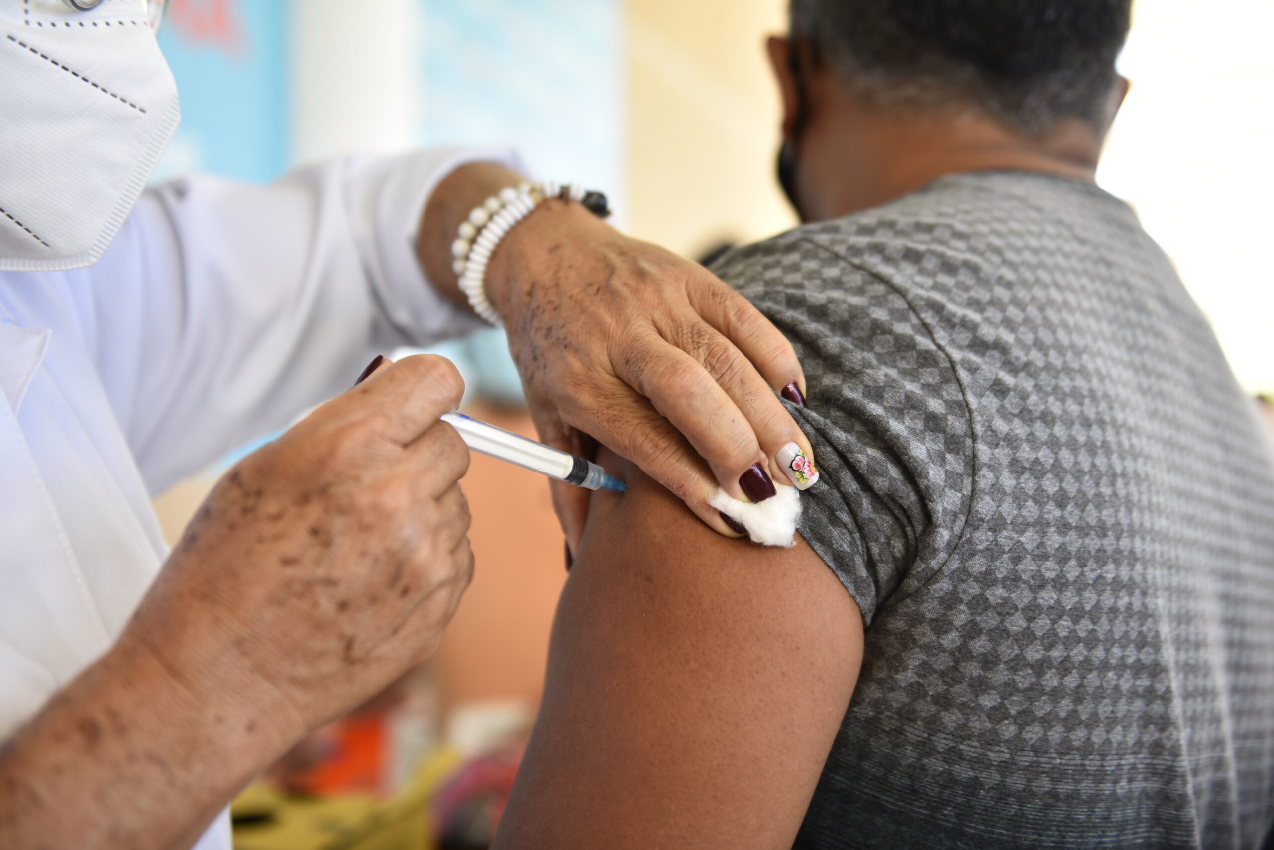 São José dos Campos e Taubaté ampliam vacinação contra gripe para toda a população acima de 6 meses