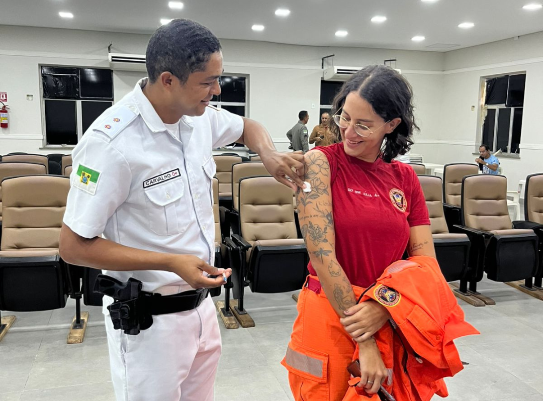 Secretaria de Saúde de Natal vacina forças de segurança