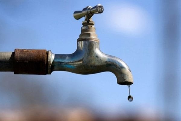 Caern suspende abastecimento de água em Currais Novos devido a vazamento