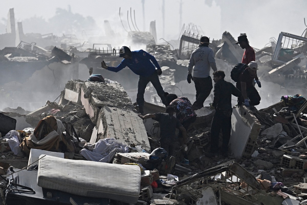 Autoridades venezuelanas estimam dezenas de desaparecidos após terremoto; La Guaira é declarada zona de desastre