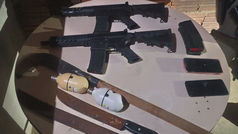 PMRN apreende arsenal de guerra em Mossoró e prende dupla