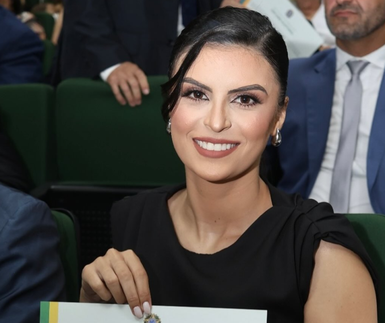 Vereadora Patrícia Gurgel é agredida na Câmara Municipal de Rodolfo Fernandes