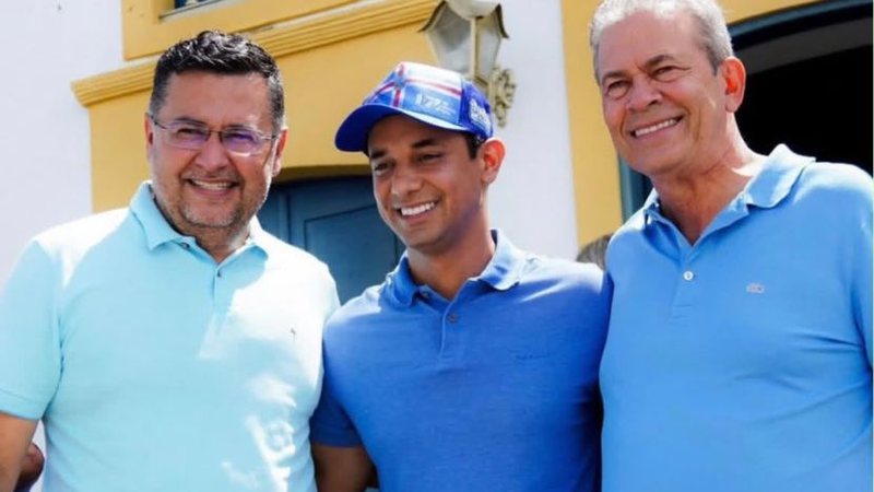 Gustavo Santos abandona Álvaro Dias e formaliza apoio a Allyson Bezerra