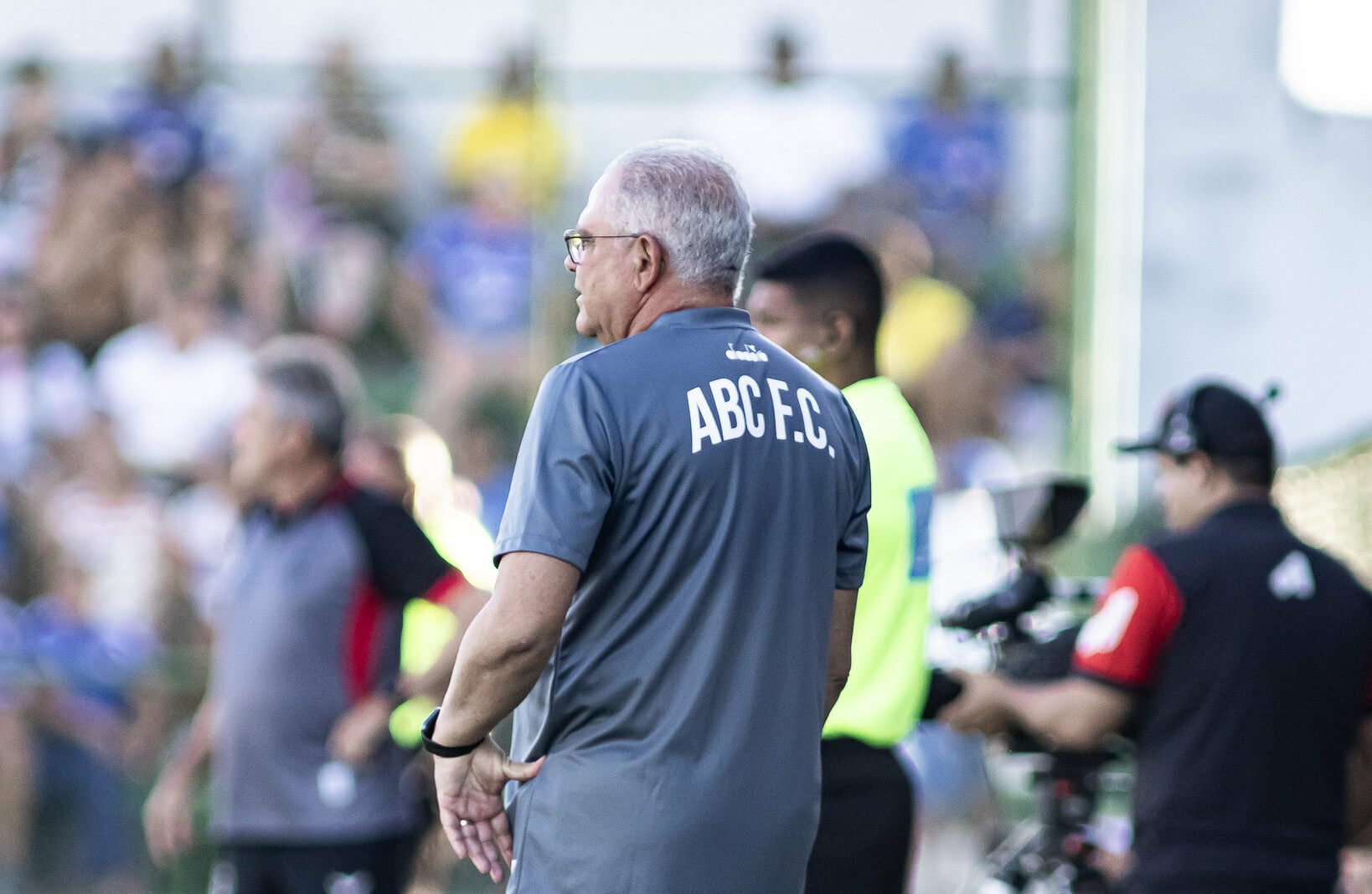 Waguinho elogia postura do ABC após empate e mira decisão em Natal
