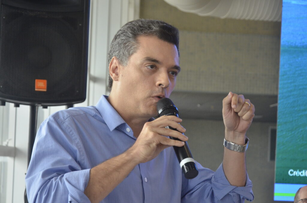 Walter Alves descreve atuação federal no RN, afirmando ter sido um “vice-governador federal”