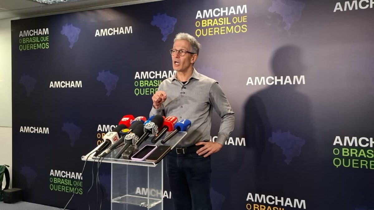 Zema critica Alcolumbre e o cita como "intocável" em caso Master