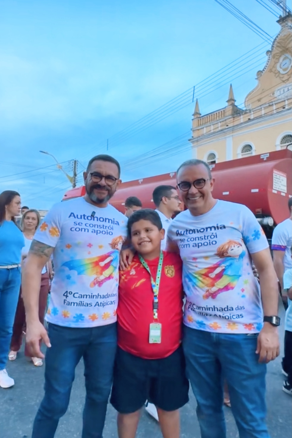 Kelps participou de duas caminhadas sobre o autismo no fim de semana