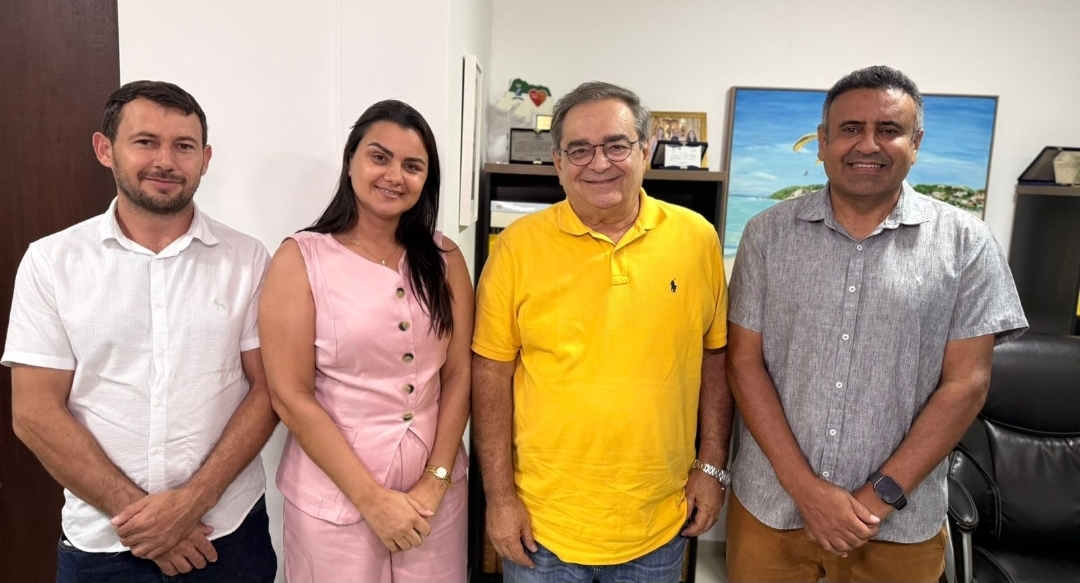 Prefeita do União Brasil rompe e declara apoio a Álvaro Dias