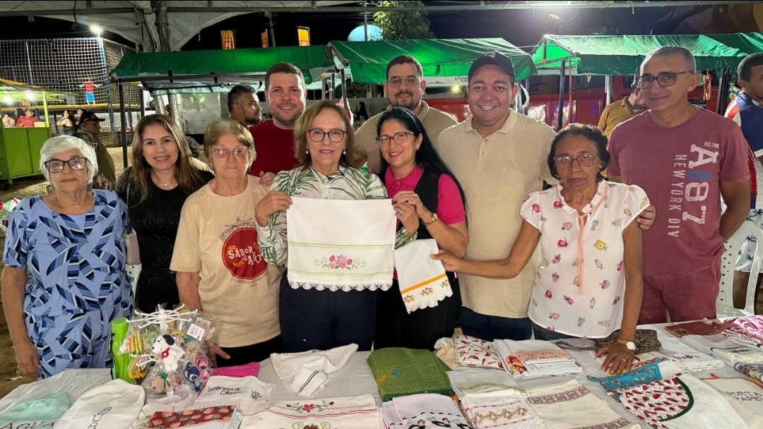 Senadora Zenaide Maia elogia economia local e mulheres empreendedoras na ExpoNovos em Currais Novos