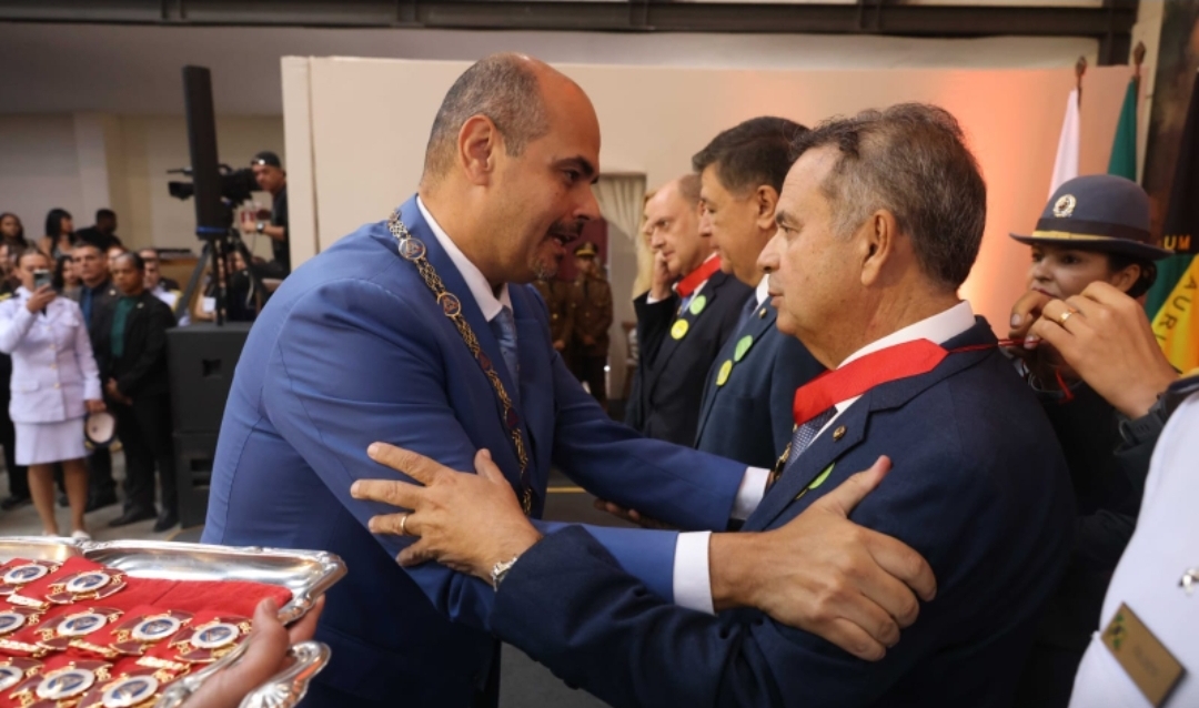 Rogério Marinho recebe Grande Medalha da Inconfidência, uma das maiores honrarias de MG