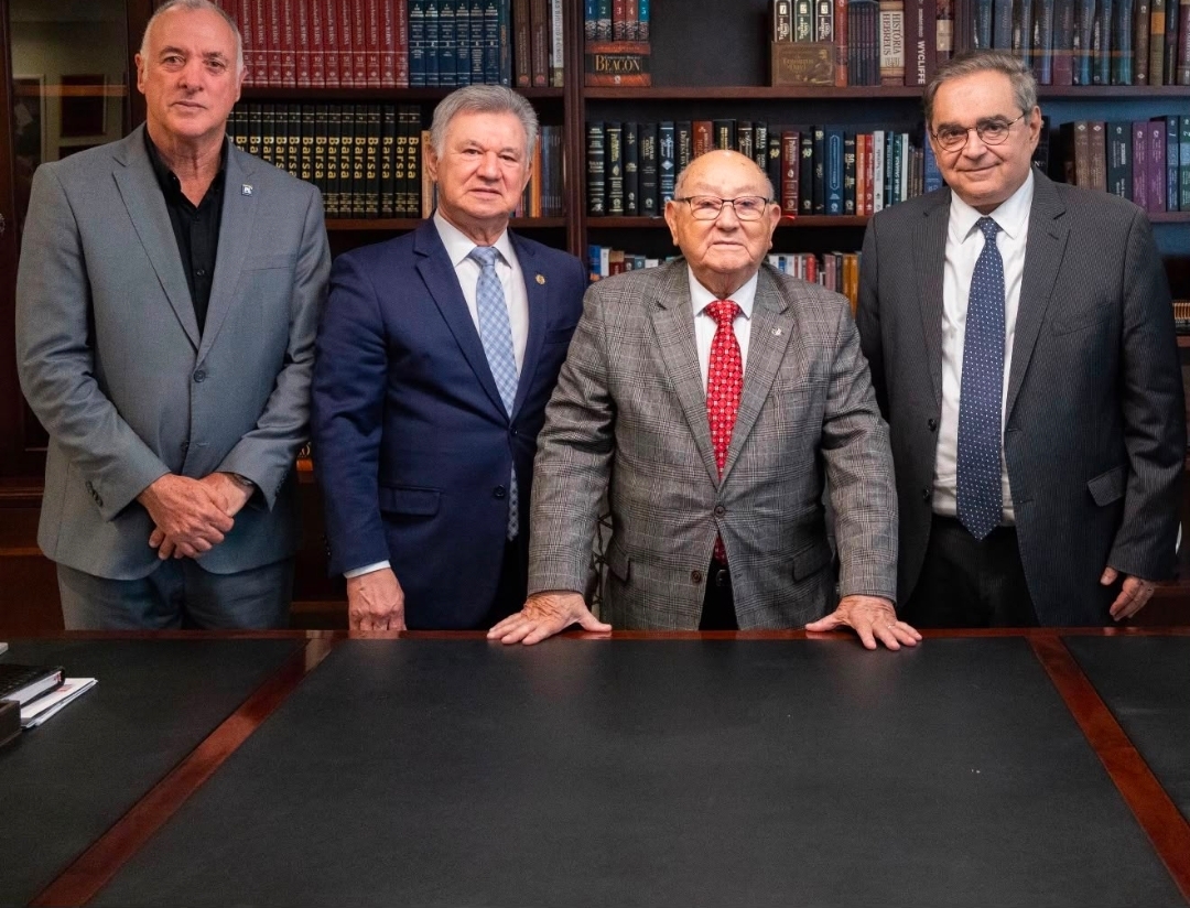 Em visita à Convenção Geral das Assembleias de Deus do Brasil em SP, Álvaro Dias conquista apoio de evangélicos e fortalece sua caminhada ao Governo do RN