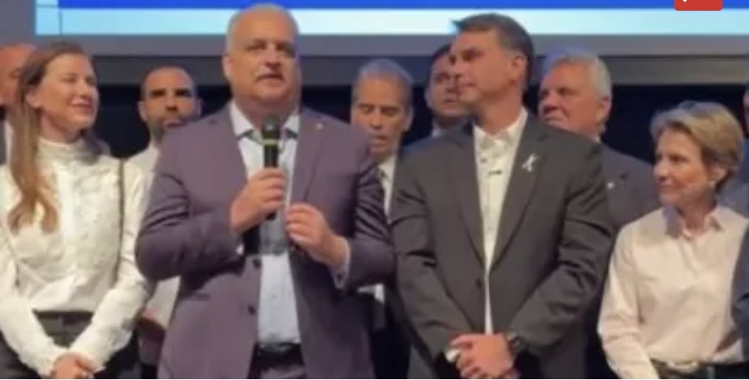 Flávio anuncia Alfredo Gaspar como vice em chapa pura à Presidência Escolha foi divulgada nesta quarta-feira (5)