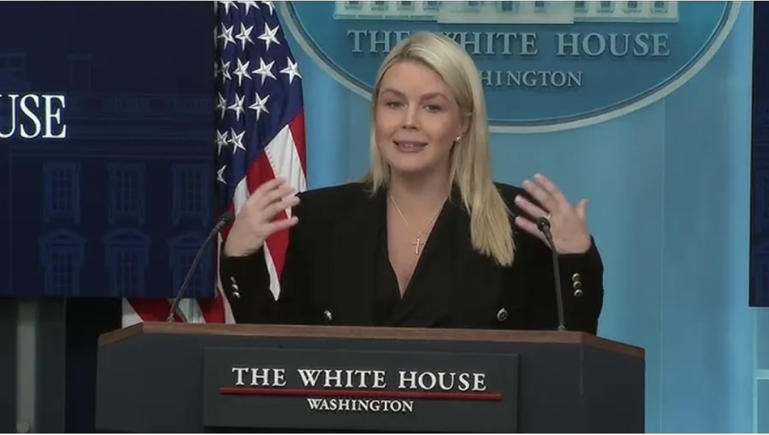 Donald Trump anuncia a saída de Karoline Leavitt da Casa Branca