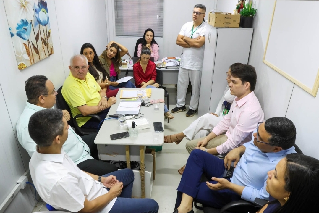 Gestão de Parnamirim fortalece diálogo com Câmara e recebe Comissão de Saúde na UPA