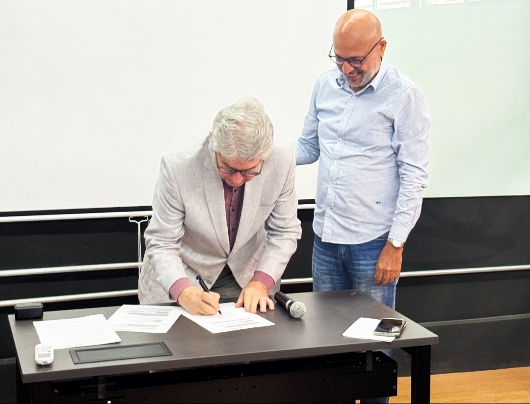 Liga e Funpec assinam acordo de parceria para captação e gestão de projetos de inovação em saúde