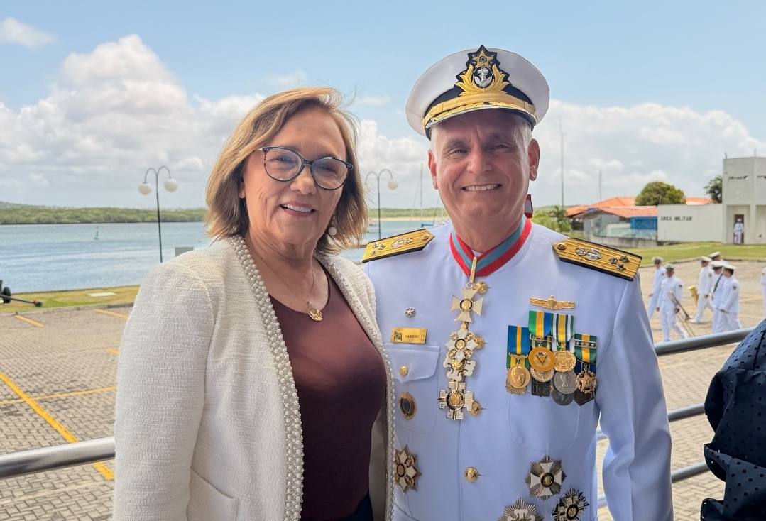 Senadora Zenaide Maia participa de cerimônia de transmissão de comando do 3º Distrito Naval em Natal