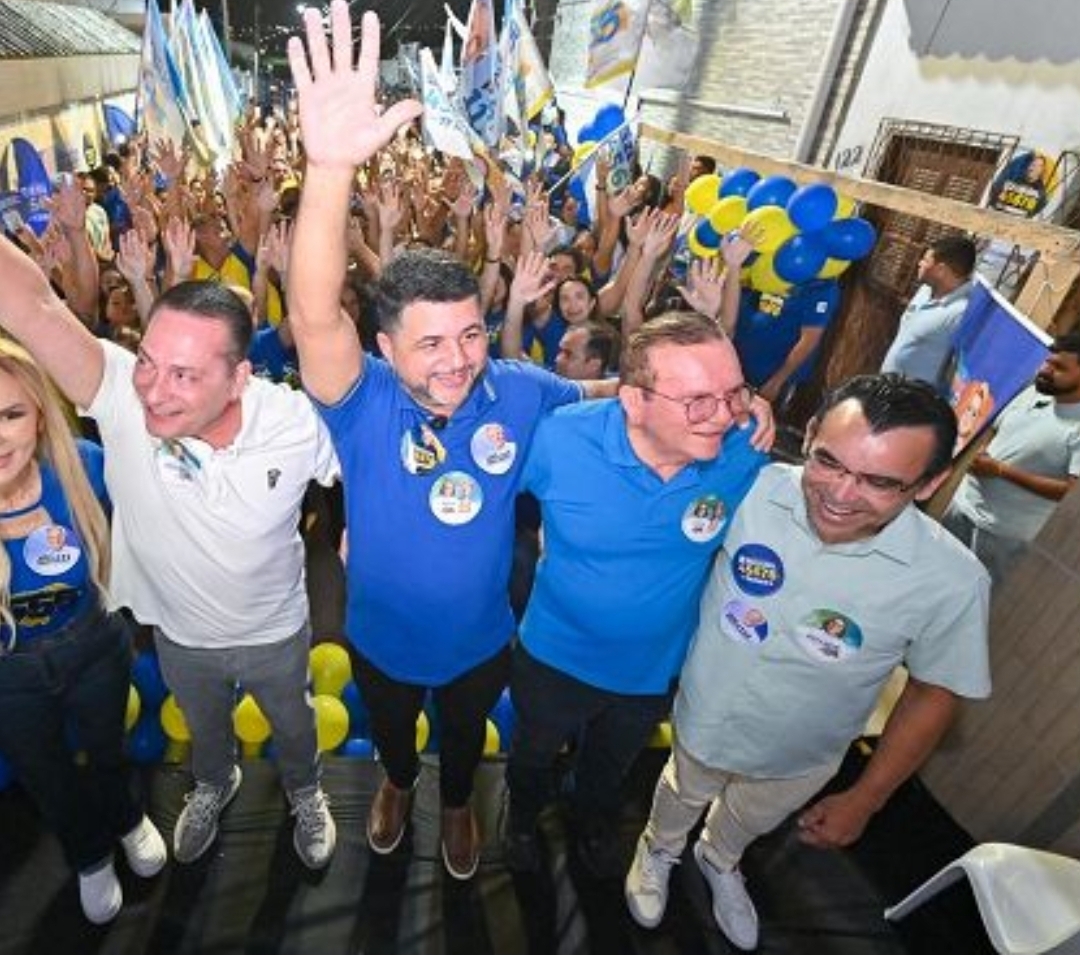 Ezequiel Ferreira pede voto "casado" em Zenaide para o Senado e nele para deputado estadual